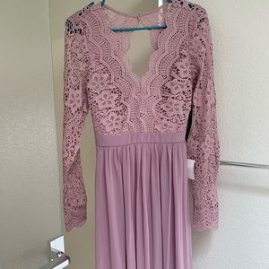 Lulu’s open back dress